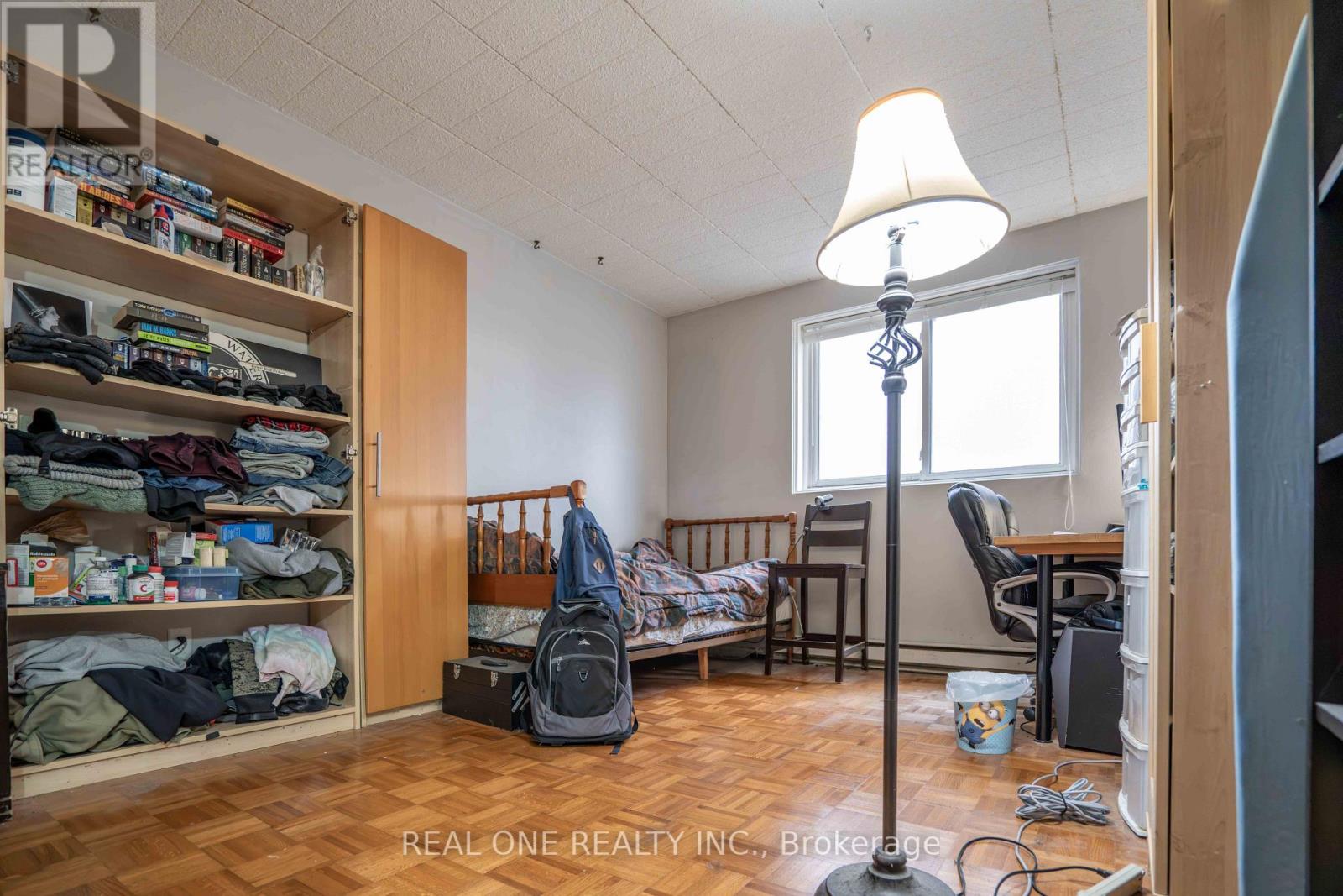#204 6 WALTON AVENUE - Image 17