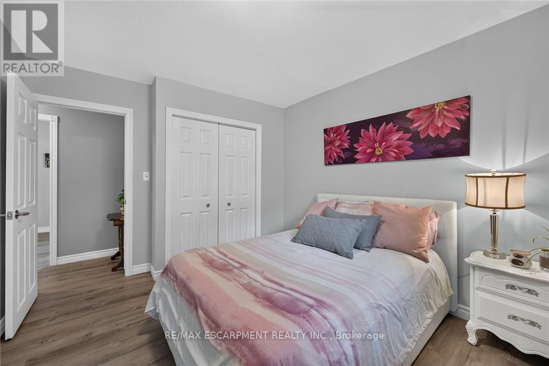 28 Nelles Street East, Haldimand, ON photo 26
