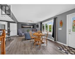 Laundry room - 28 Nelles Street E, Haldimand, ON N0A1R0 Photo 9