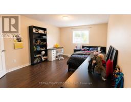 349 Braithwaite Avenue, Hamilton, ON L9G5A7 Photo 14