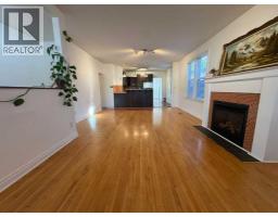 721 6 Street S - photo 4