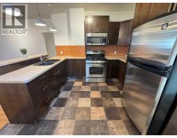 721 6 Street S - photo 6