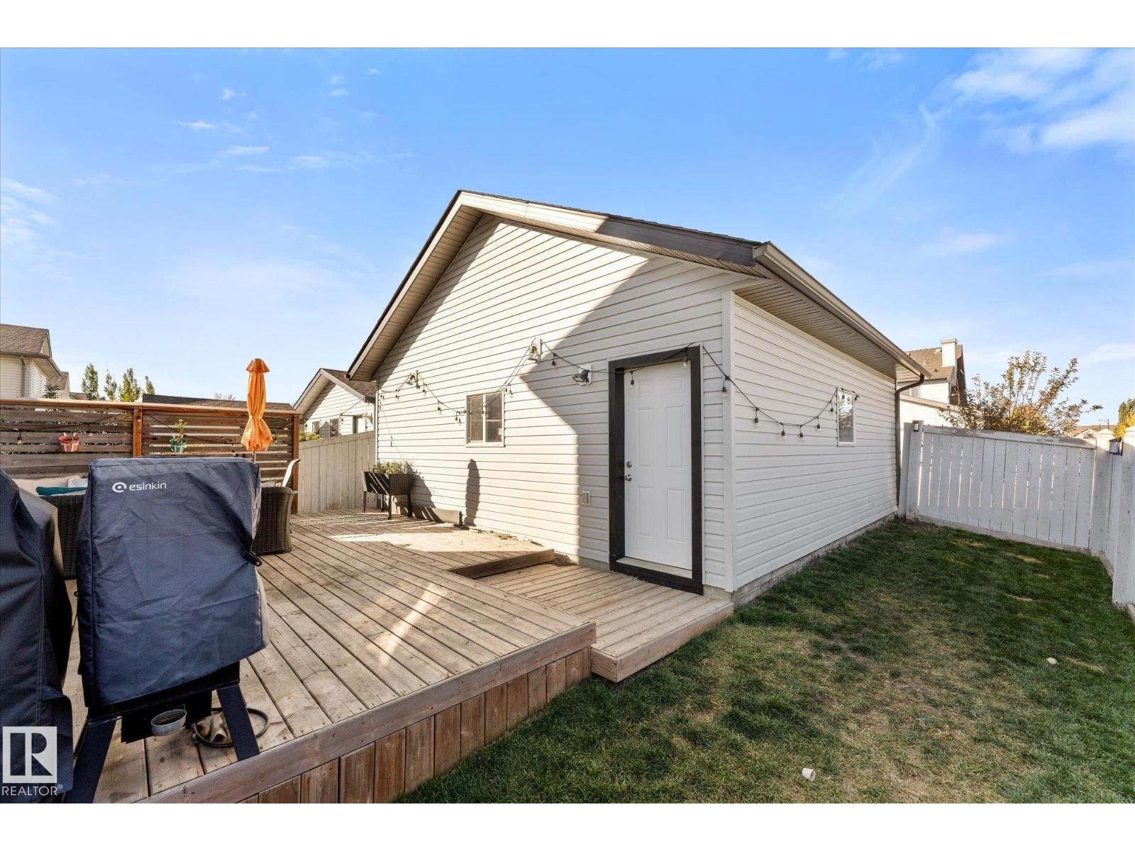 21304 59 AV NW - 51