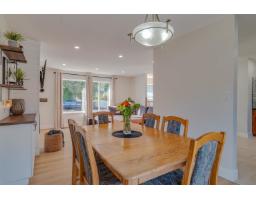 7820 Falcon Crescent, Mission, BC V2V3A9 Photo 9