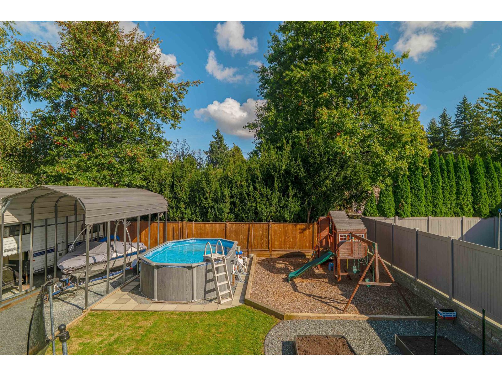 7820 FALCON CRESCENT, Mission