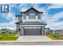 112 Lakewood Crescent - photo 1