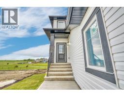 112 Lakewood Crescent - photo 5