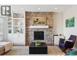 4pc Bathroom - 4012 2 Street Nw, Calgary, AB T2K0Y6 Photo 13