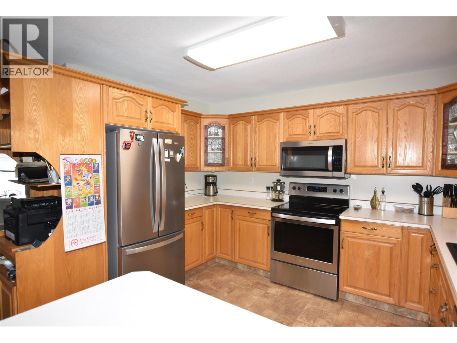415 4 Street - 11