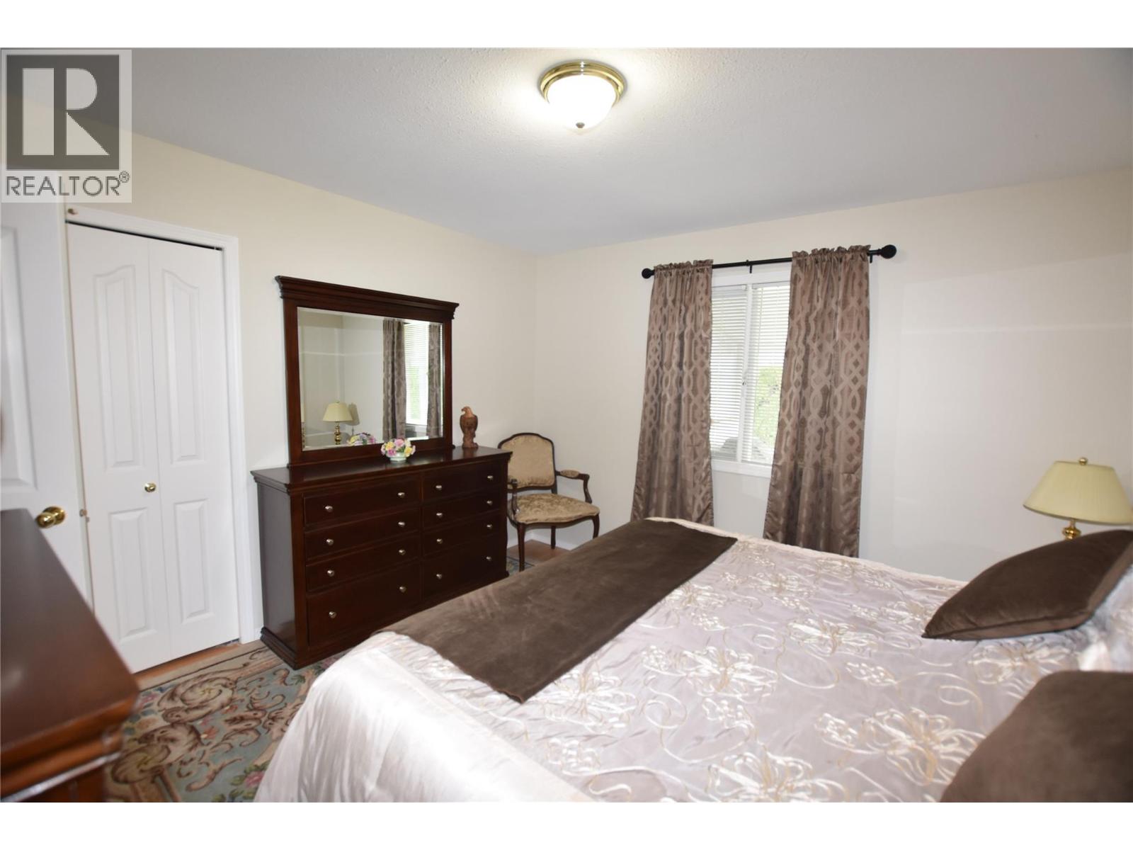 415 4 Street - 32