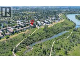 110S, 203 Lynnview Road SE - photo 1