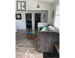 29 Railway Avenue, Pointe Du Chene, NB E4P2W6 Photo 11