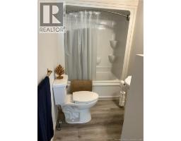 29 Railway Avenue, Pointe Du Chene, NB E4P2W6 Photo 18