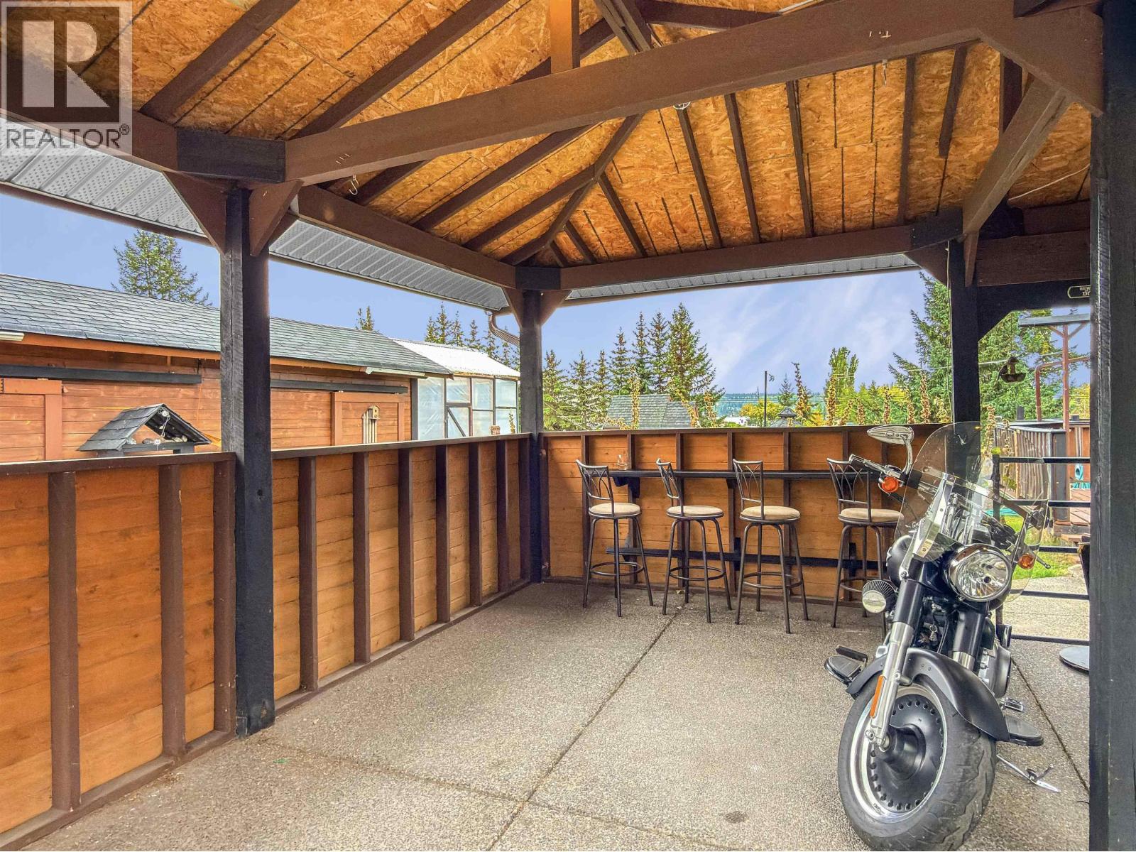 4832 CLARKE AVENUE - 5