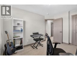 202 Maningas Bend, Saskatoon, SK S7W0P5 Photo 24