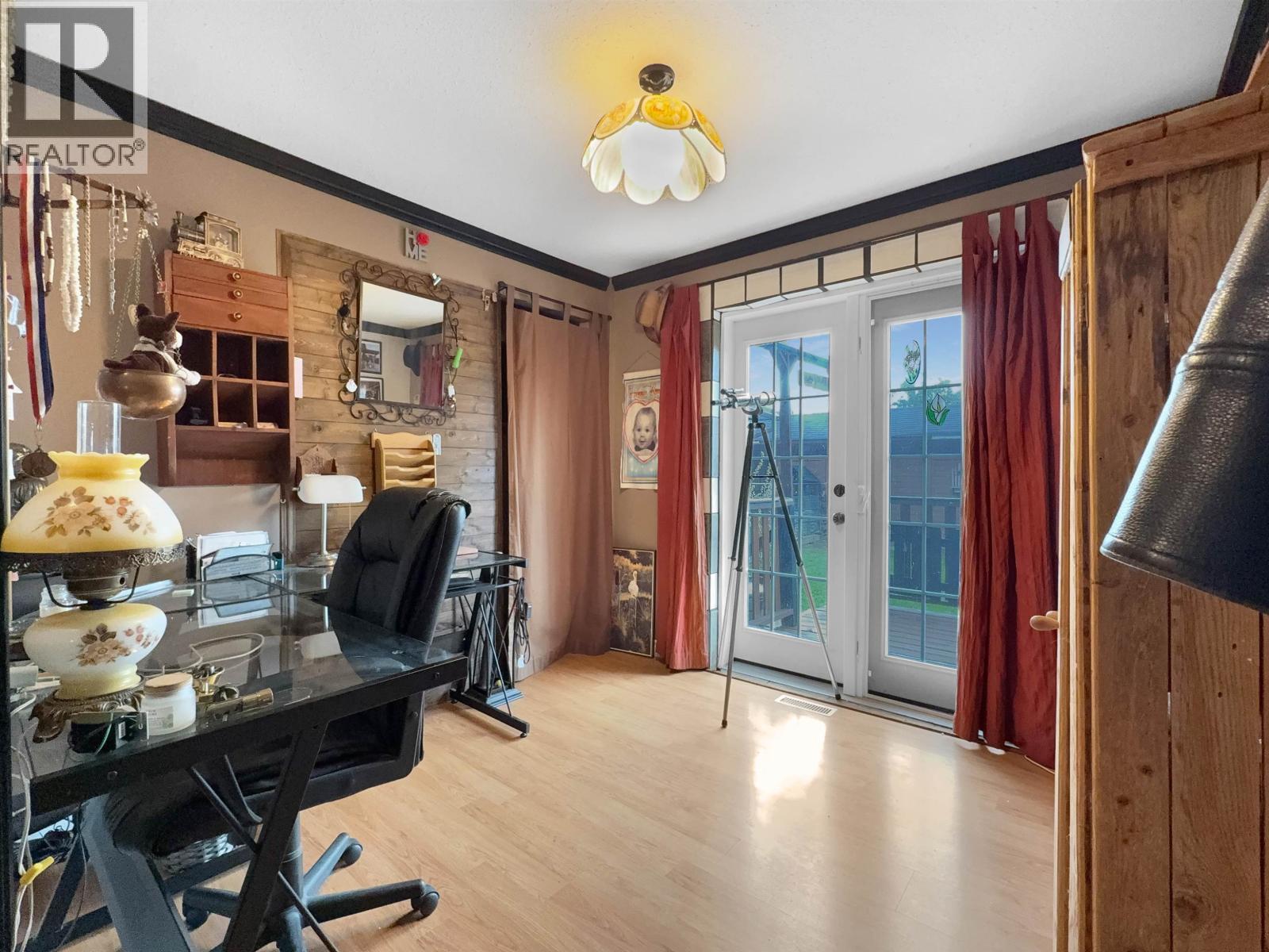 4832 CLARKE AVENUE - 14