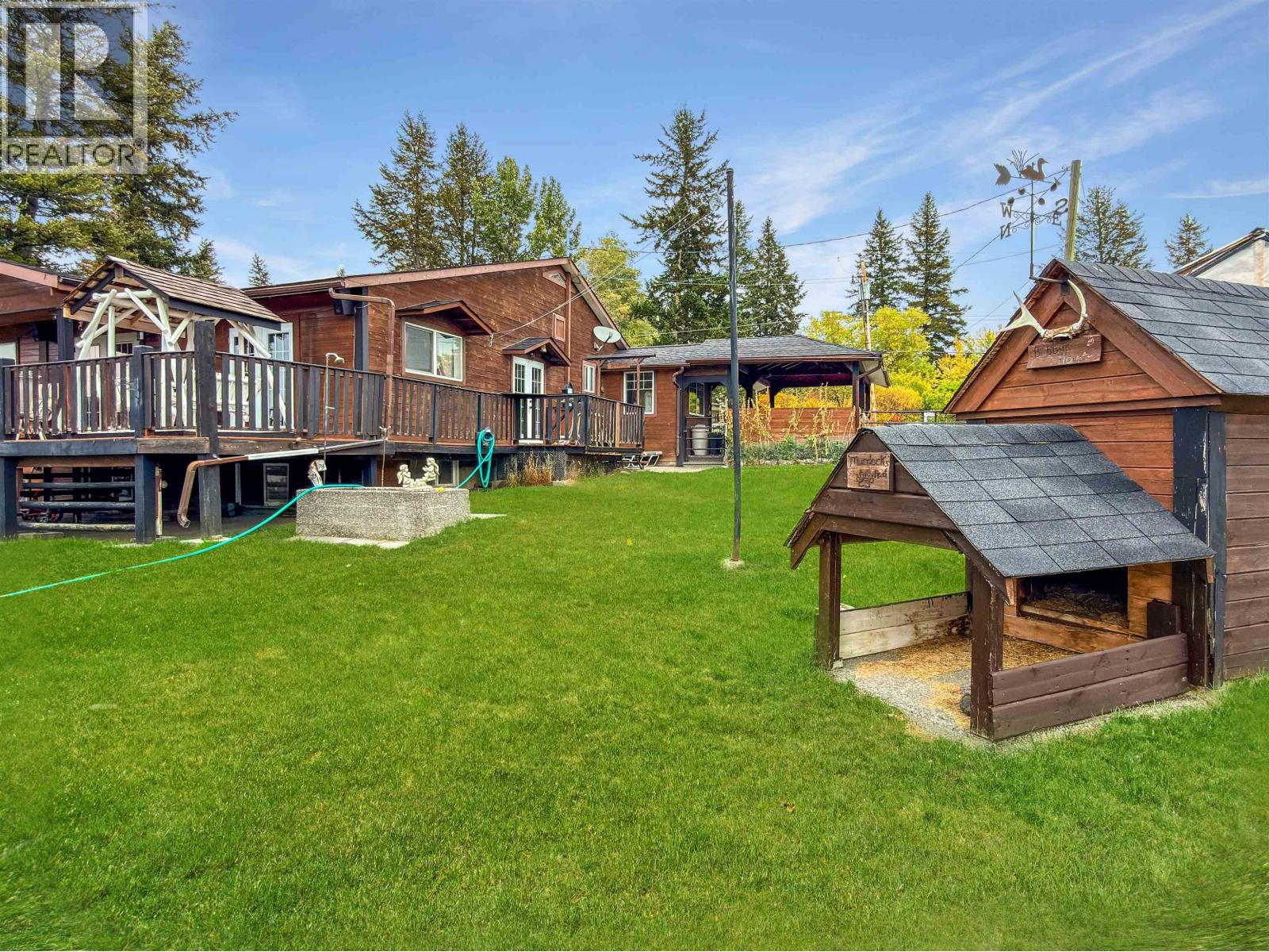 4832 CLARKE AVENUE - 37
