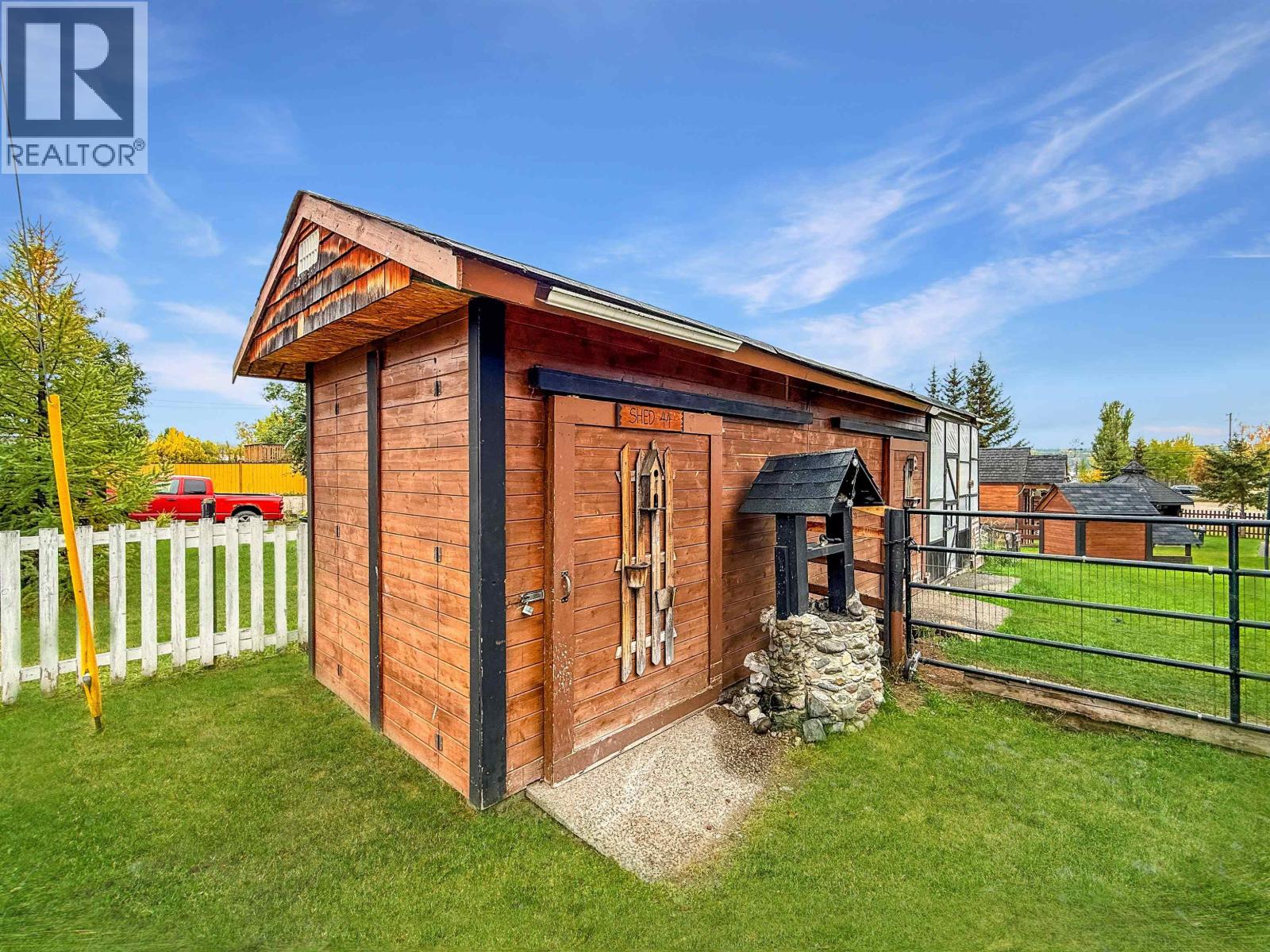 4832 CLARKE AVENUE - 38