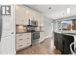 3pc Ensuite bath - 1415 Pringle Crescent, Saskatoon, SK S7T0S6 Photo 10