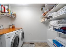 1019a 10th Street E, Saskatoon, SK S7H0H8 Photo 25