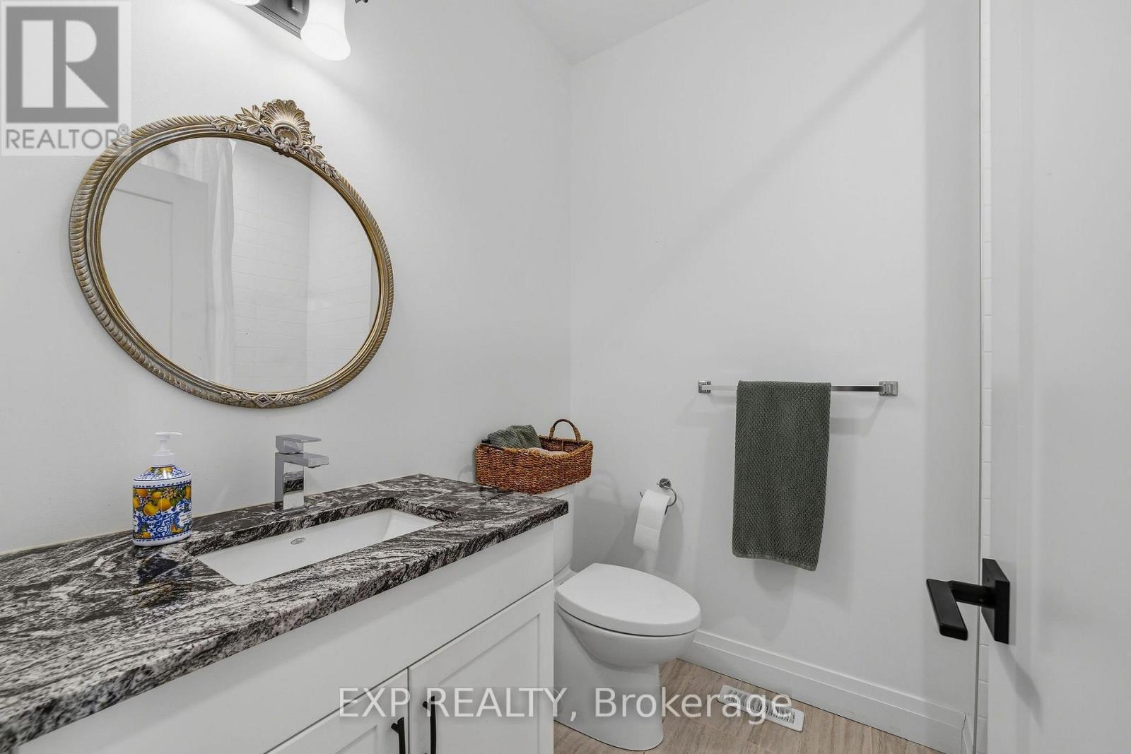 #1 10038 OXBROW DRIVE - 17