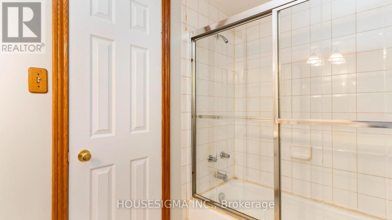 #39 141 CONDOR COURT - Image 19
