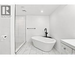 Bedroom - 3445 11th Street W, Saskatoon, SK S7M1K4 Photo 8