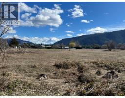 19th Street, Grand Forks, BC V0H1H0 Photo 17