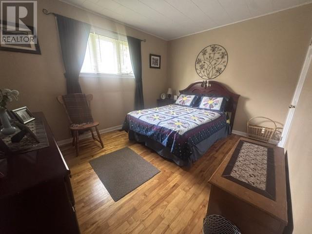 233 Elizabeth Drive - 10