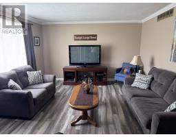 233 Elizabeth Drive thumbnail 24