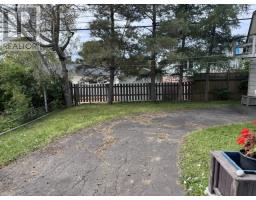 233 Elizabeth Drive thumbnail 30