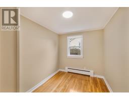 28 Ruth Avenue thumbnail 12