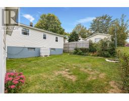 28 Ruth Avenue thumbnail 25