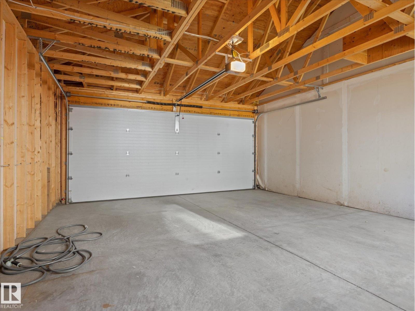 541 PATERSON WY SW - 42