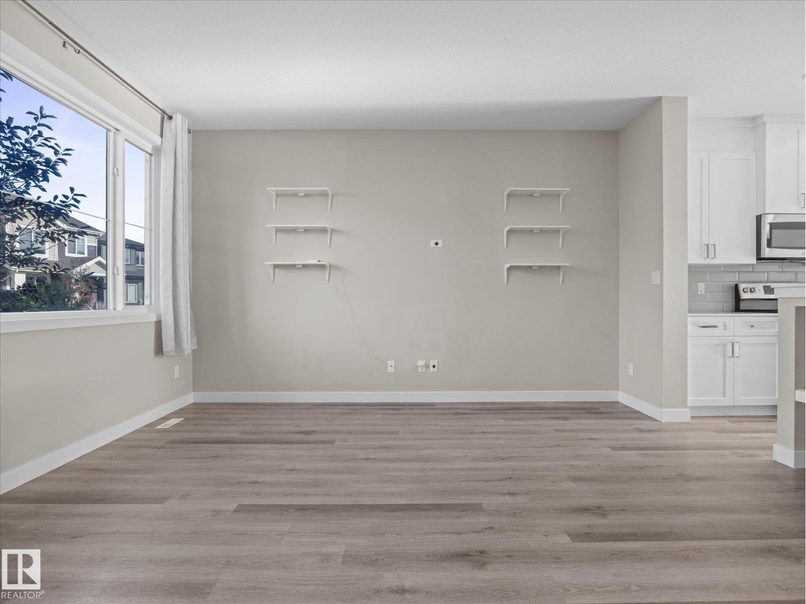 541 PATERSON WY SW - 7