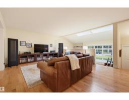 Sunroom - 9130 118 St Nw, Edmonton, AB T6G1T7 Photo 12