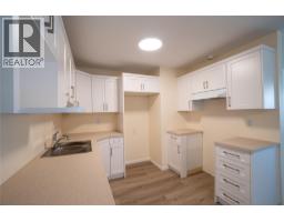 2pc Bathroom - 183 Maple Street Unit# 102, Penticton, BC V2A5V4 Photo 7