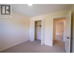 183 Maple Street Unit# 102, Penticton, BC V2A5V4 Photo 35