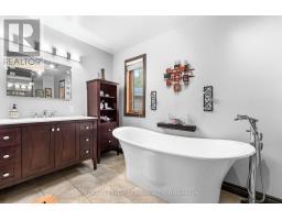 Utility room - 6100 Gough Road, Ottawa, ON K4M1B2 Photo 13