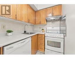 2304 - 55 Centre Avenue, Toronto, ON M5G2H5 Photo 12