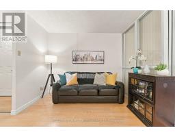 2304 - 55 Centre Avenue, Toronto, ON M5G2H5 Photo 9