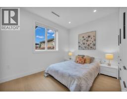 1 3438 Triumph Street, Vancouver, BC V5K1T8 Photo 15