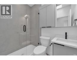 1 3438 Triumph Street, Vancouver, BC V5K1T8 Photo 17