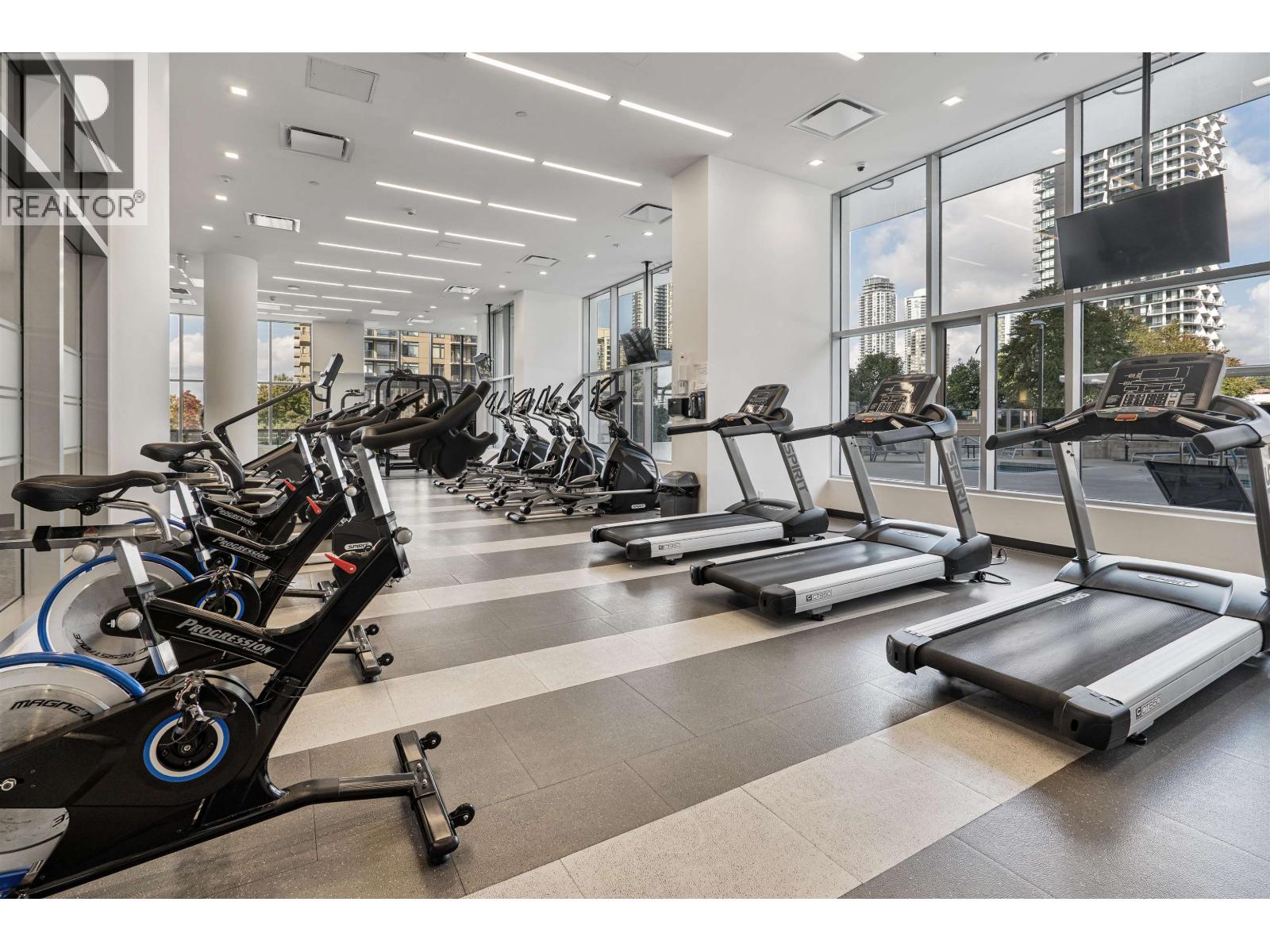 Photo of 3703 2388 MADISON AVENUE 22