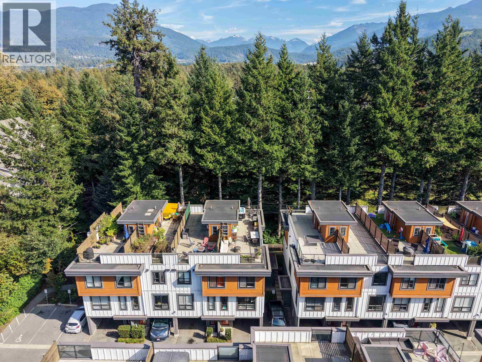 64 39769 GOVERNMENT ROAD, Squamish
