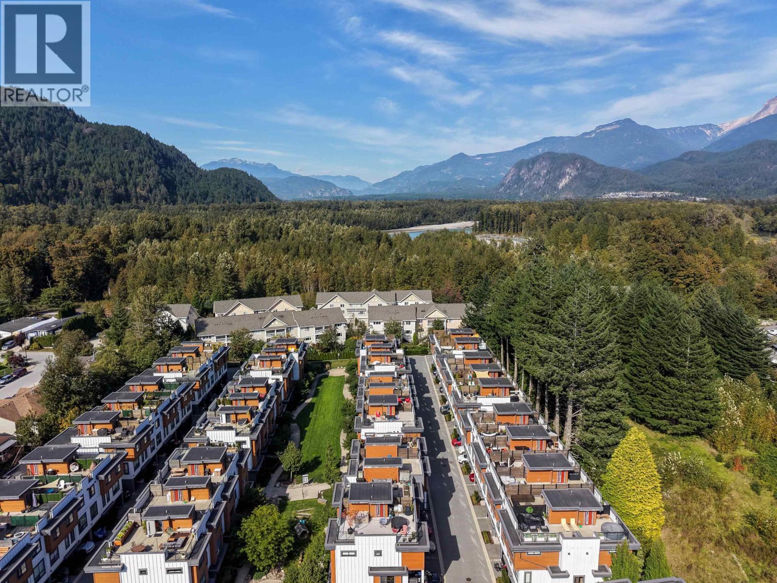 64 39769 GOVERNMENT ROAD, Squamish