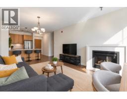 304 119 W 22nd Street Street, North Vancouver, BC V7M0B4 Photo 9