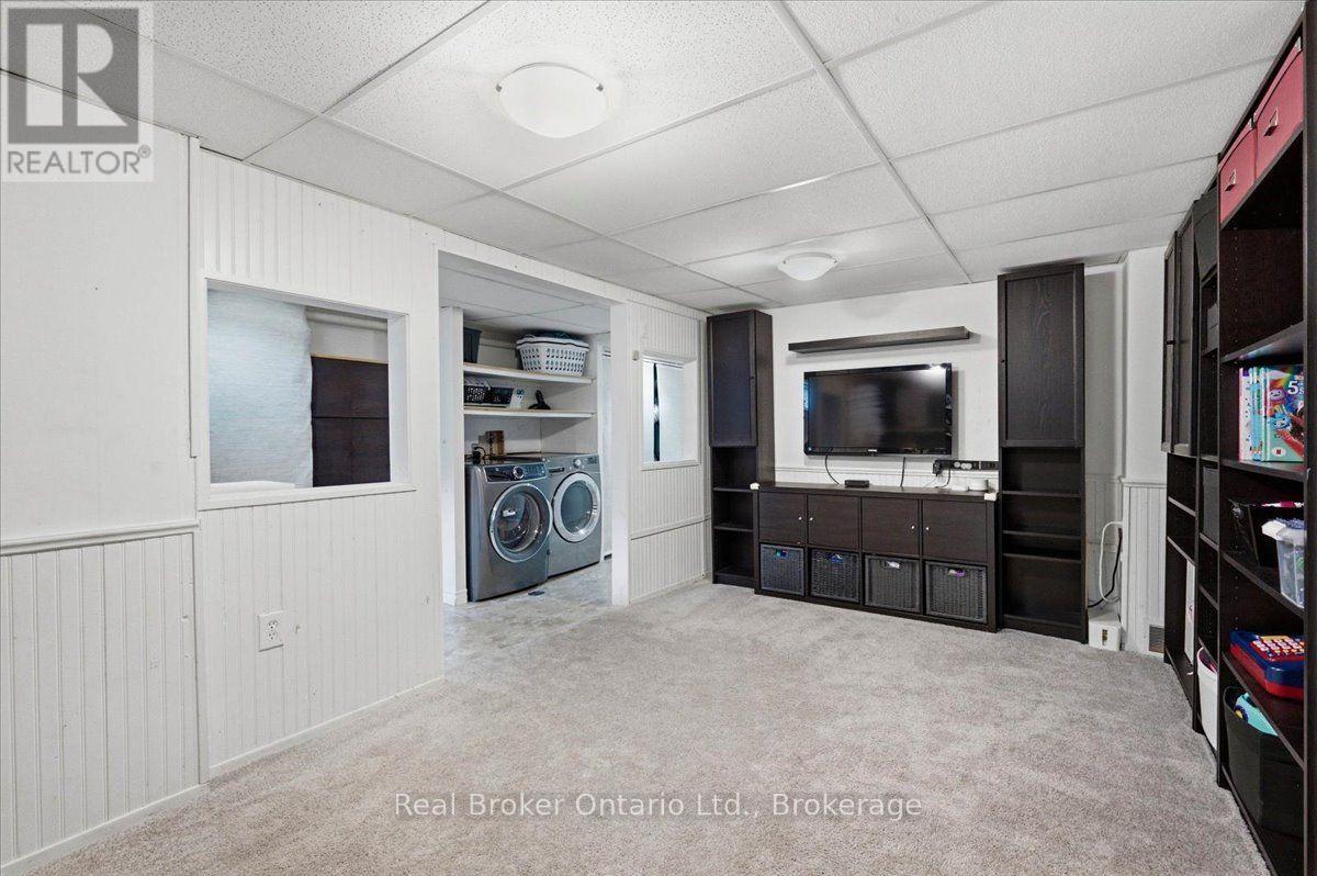 1569 WESTMINSTER PLACE - 26