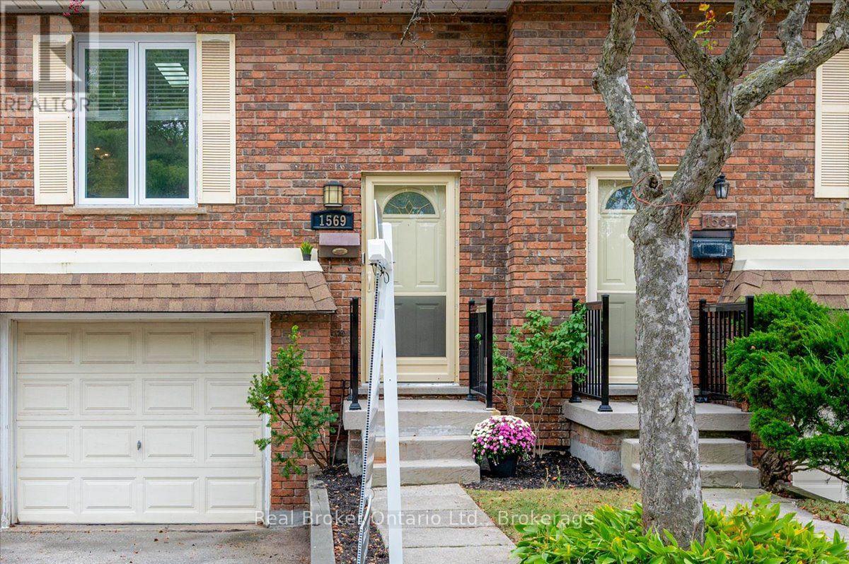 Photo of 1569 WESTMINSTER PLACE