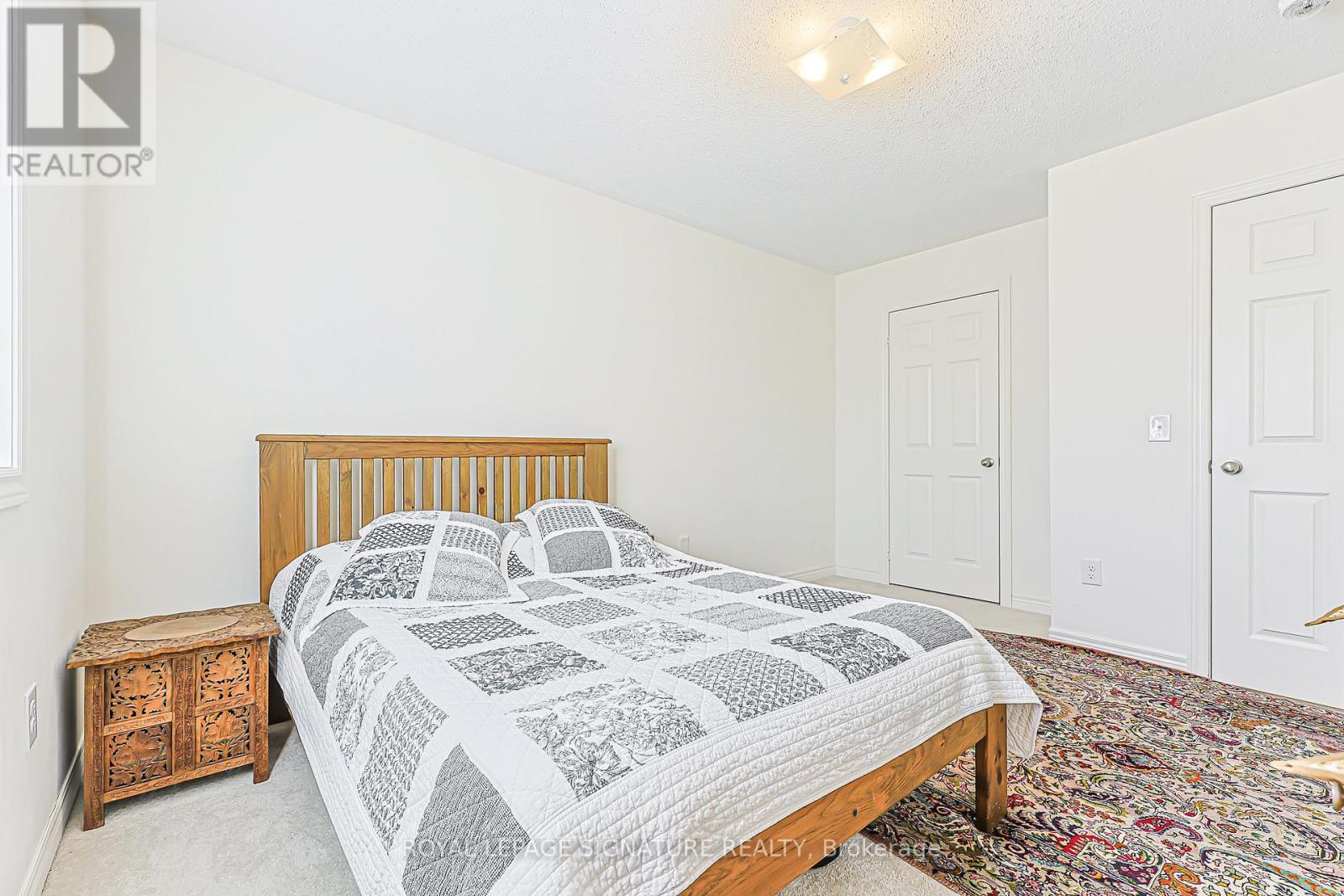 27 BEECHBOROUGH CRESCENT - 37